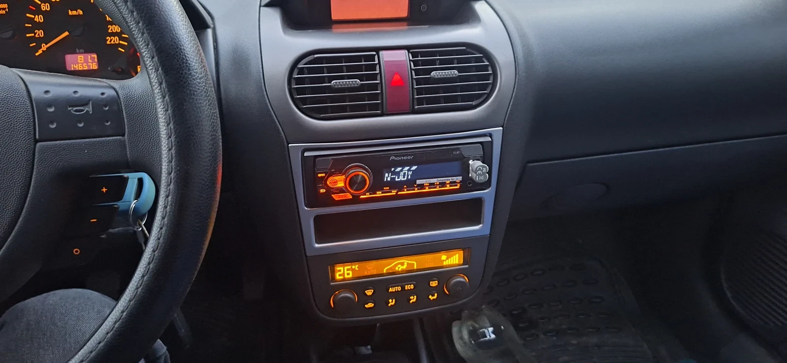 Opel Corsa Corsa C 1.2 75hp - изображение 4