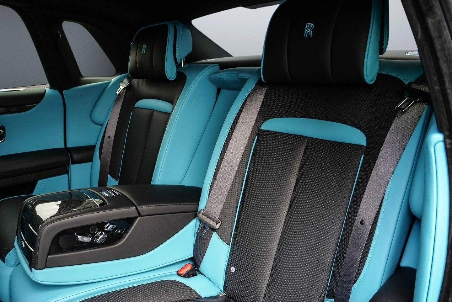 Rolls-Royce Ghost BLACK BADGE/FACELIFT/BESPOKE/SHOOTING STAR/TV/ | Mobile.bg � ����������� 17