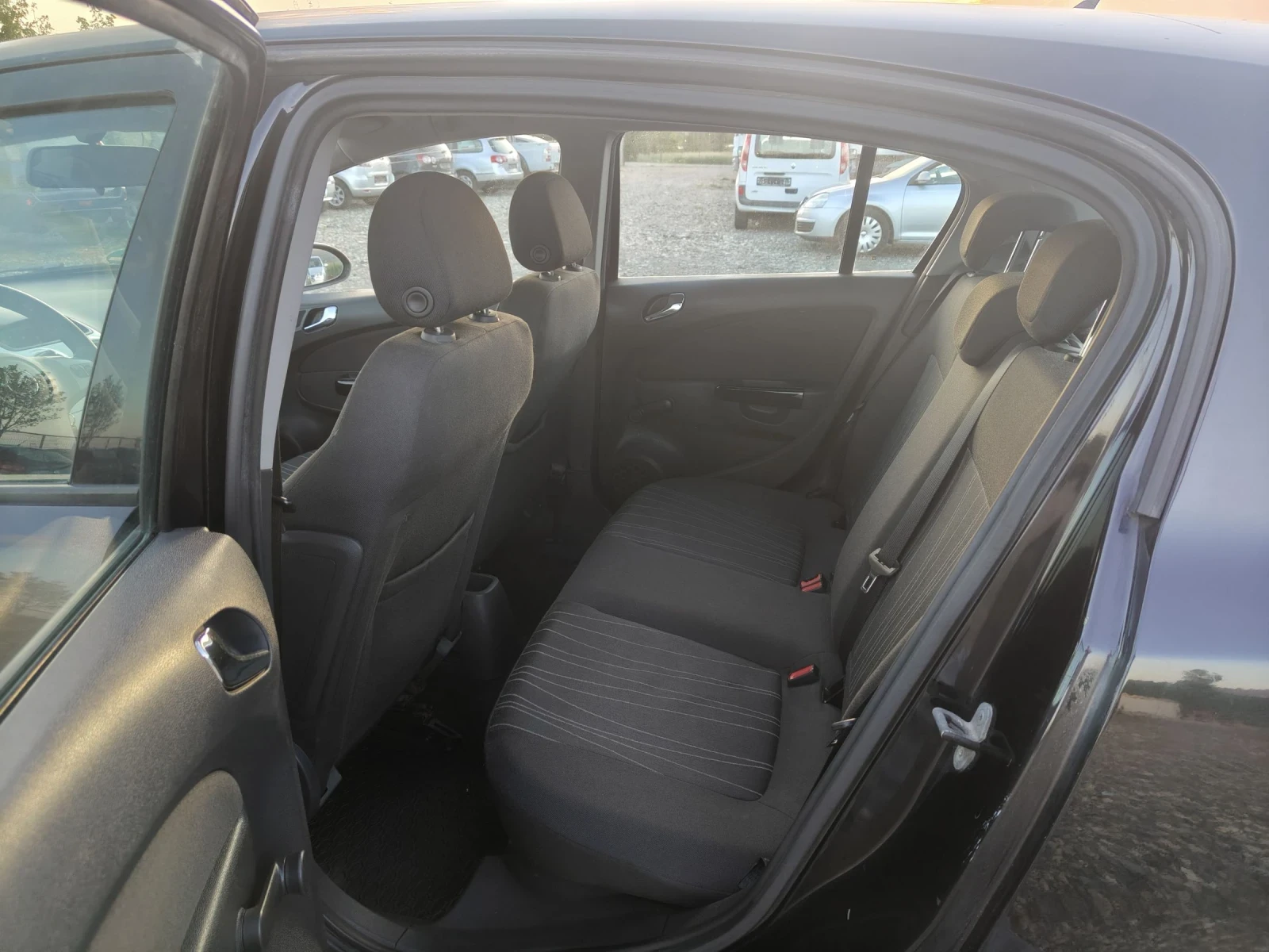Opel Corsa 1.2i 80 | Mobile.bg � ����������� 14