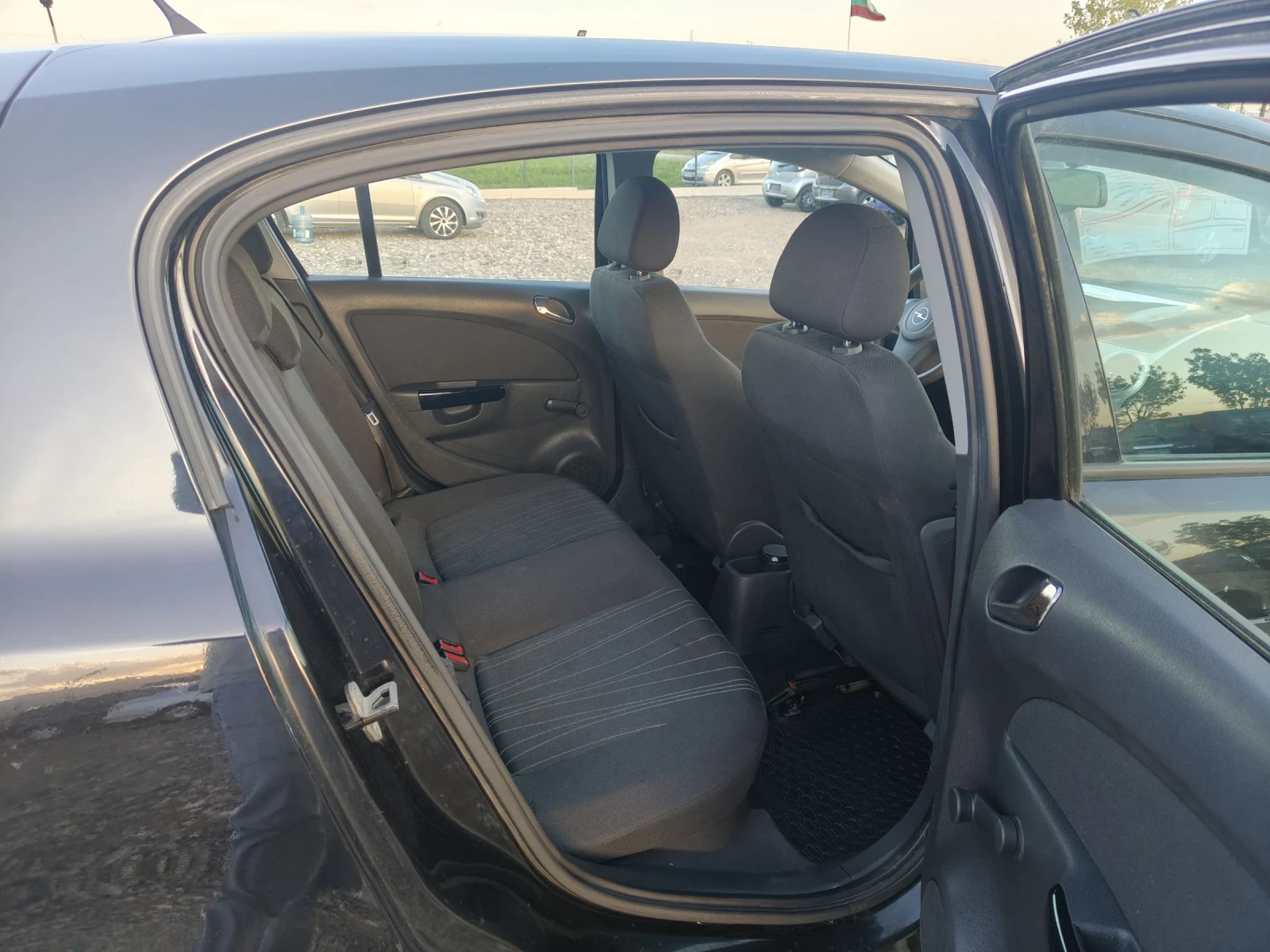 Opel Corsa 1.2i 80 | Mobile.bg � ����������� 15