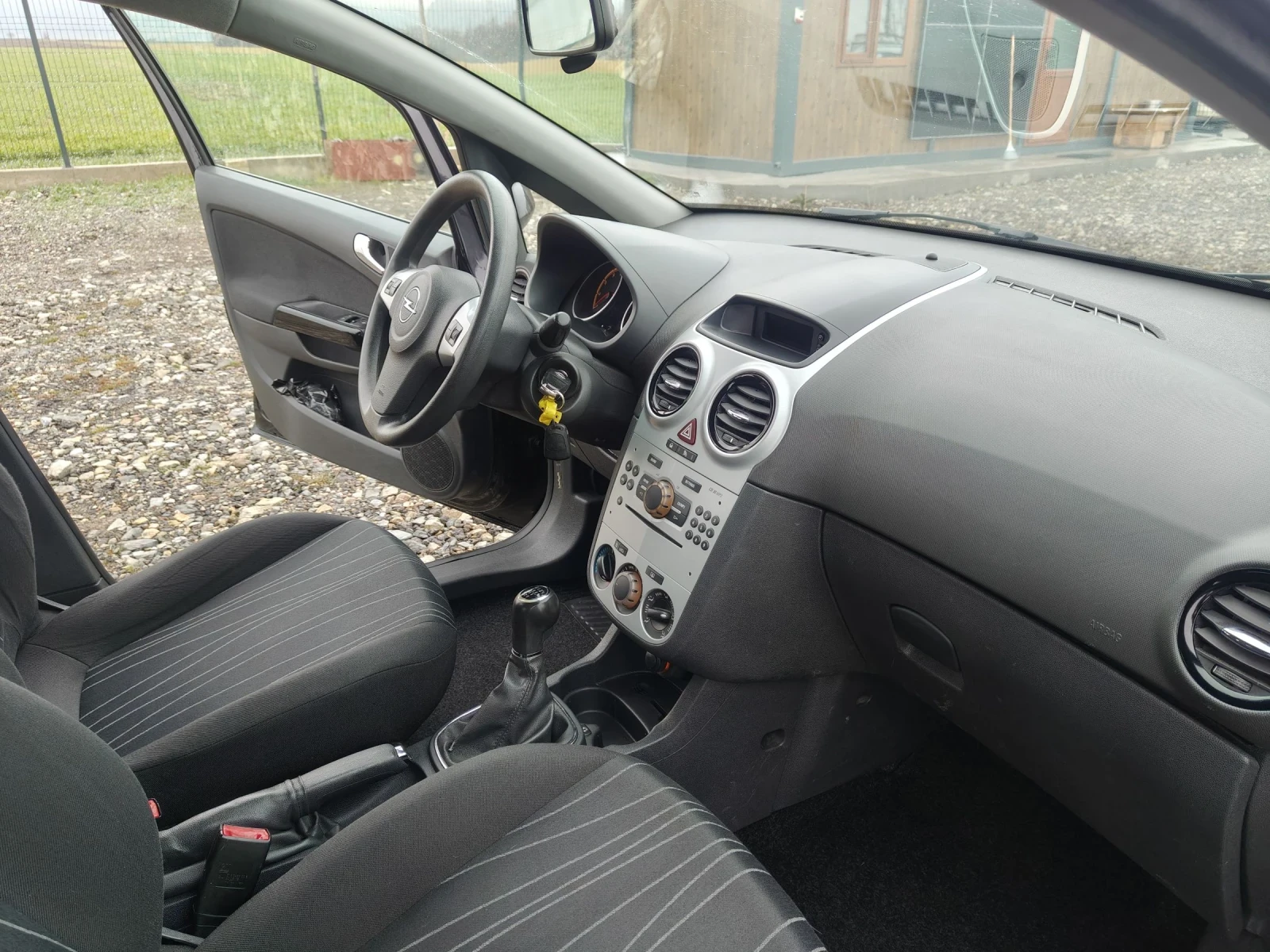 Opel Corsa 1.2i 80 | Mobile.bg � ����������� 14