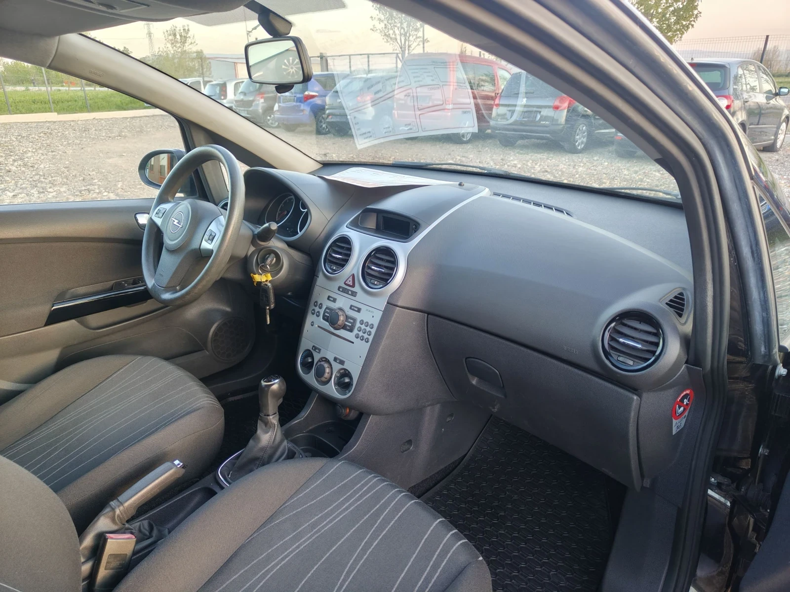 Opel Corsa 1.2i 80 | Mobile.bg � ����������� 13