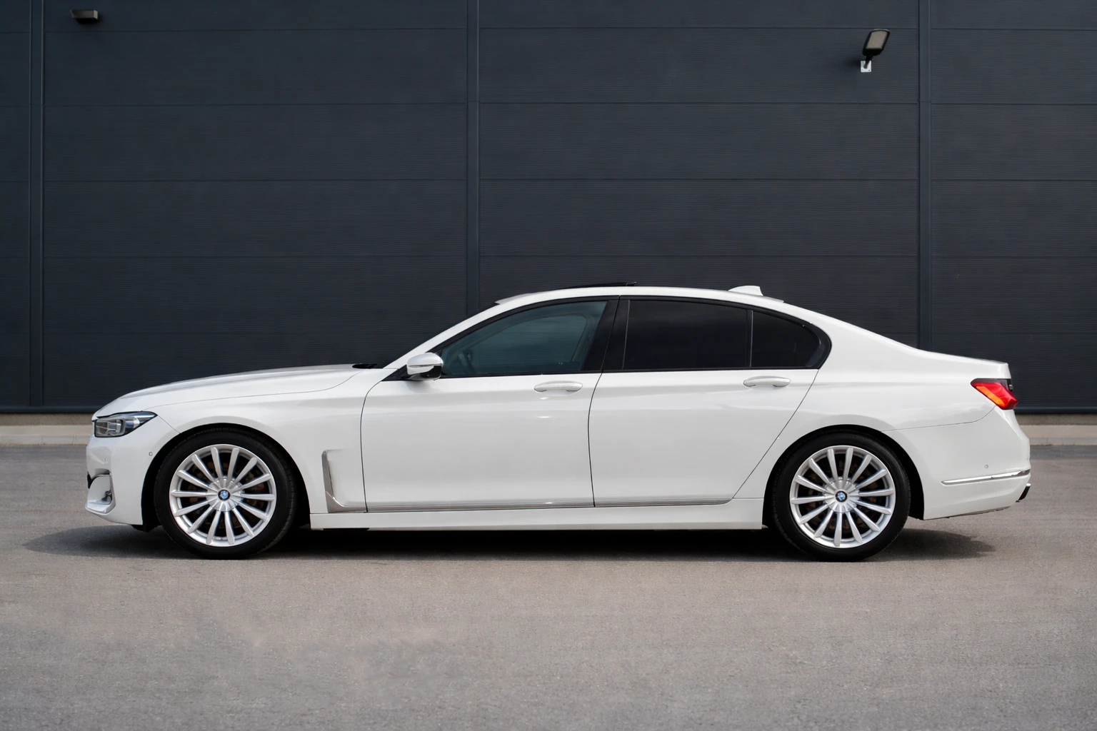 BMW 750 xDrive | � �������� | Full ������ | Mobile.bg � ����������� 9