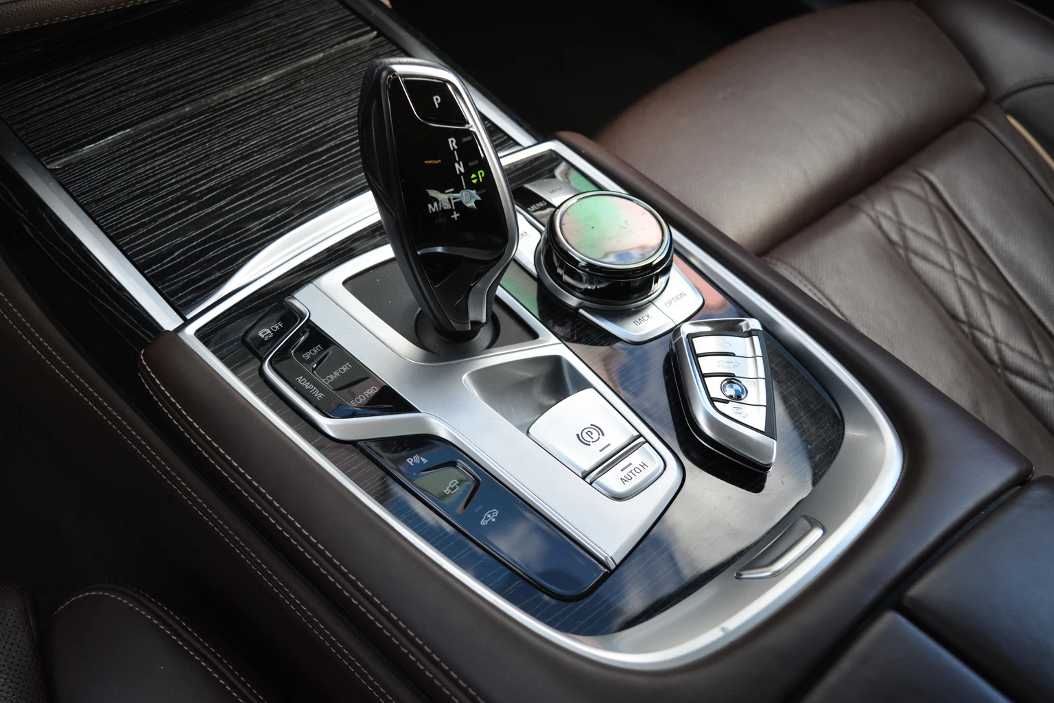BMW 750 xDrive | � �������� | Full ������ | Mobile.bg � ����������� 14