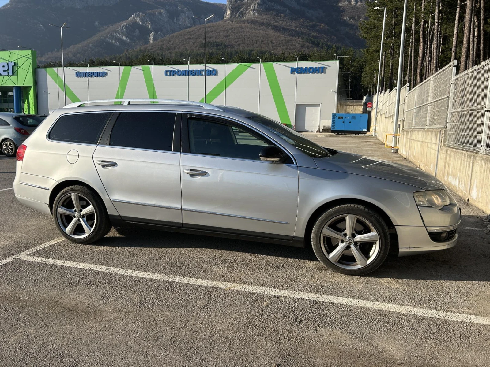 VW Passat 2.0 TDI, снимка 2 - Автомобили и джипове - 53763407