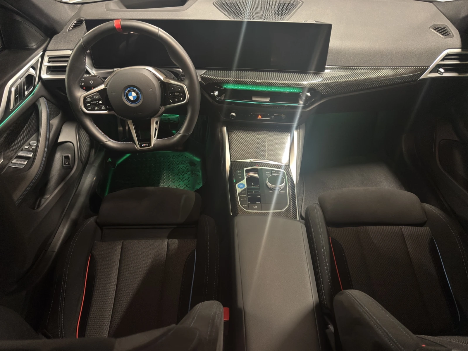 BMW i4 M50 xDrive Гран Купе, снимка 7 - Автомобили и джипове - 54371032