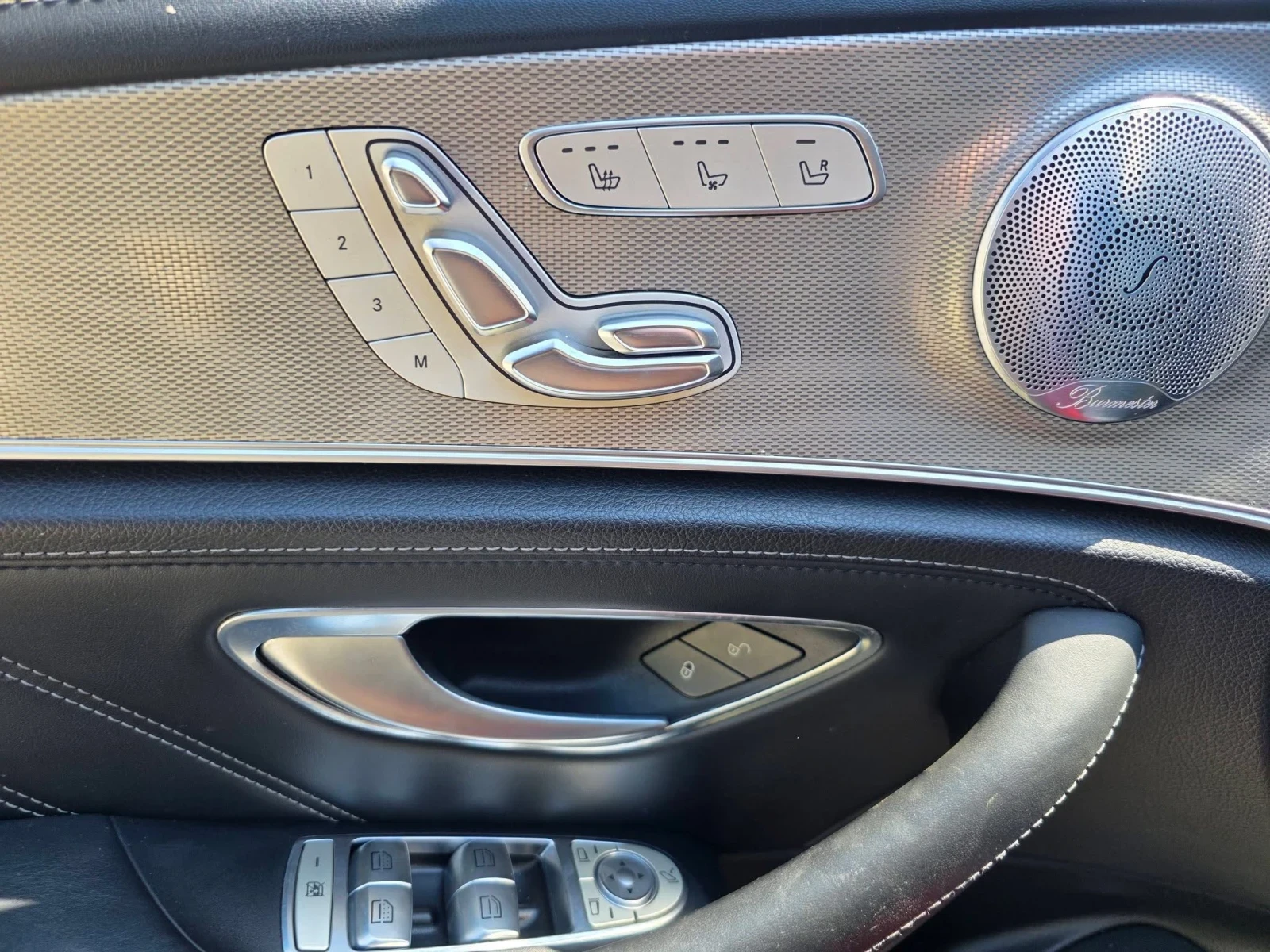 Mercedes-Benz E 63 AMG S V8 BITURBO ПАНО BURM HUD 360 ЛИЗИНГ 100%, снимка 7 - Автомобили и джипове - 54413265