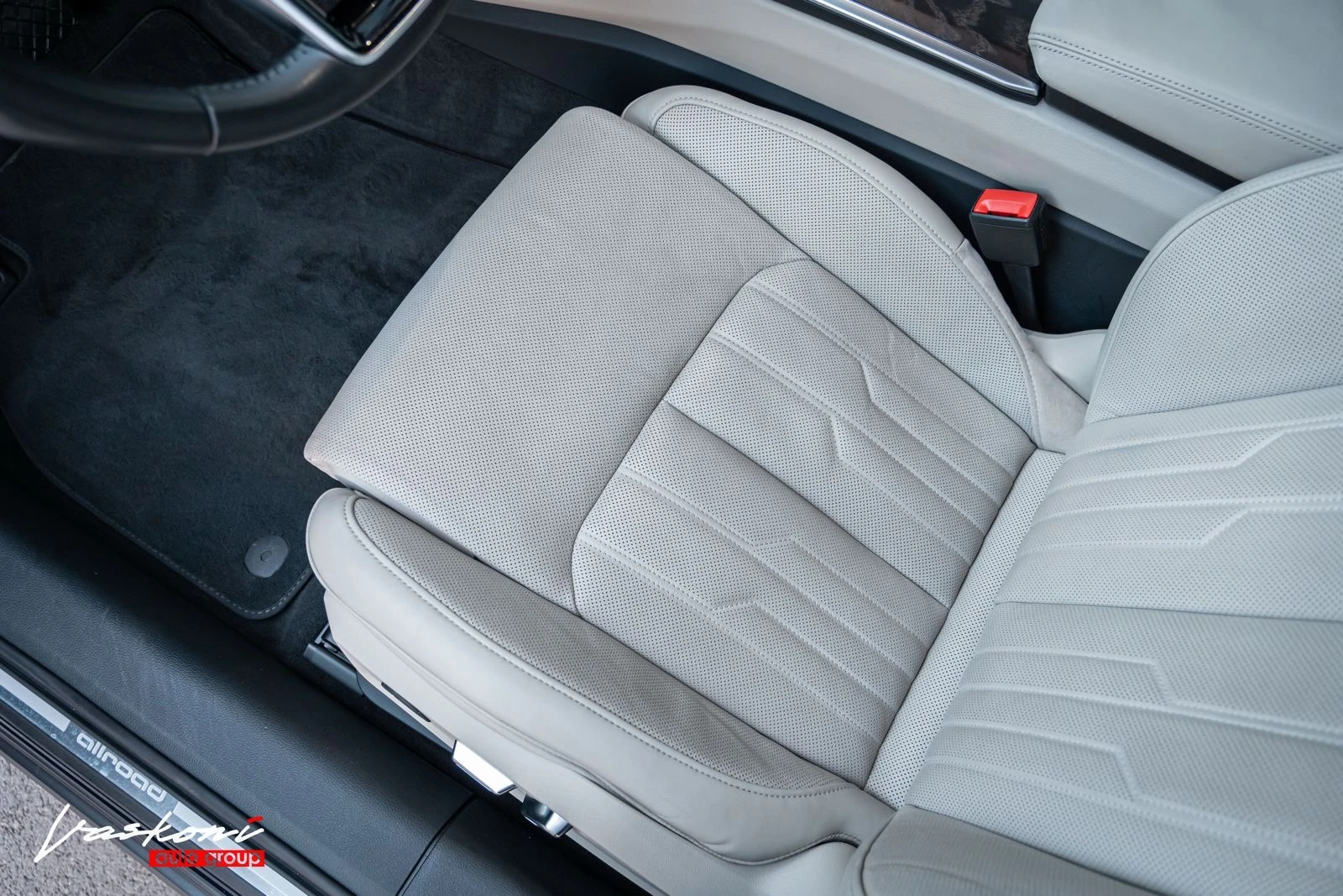 Audi A6 Allroad 50 TDI Quattro Matrix, снимка 12 - Автомобили и джипове - 54481736