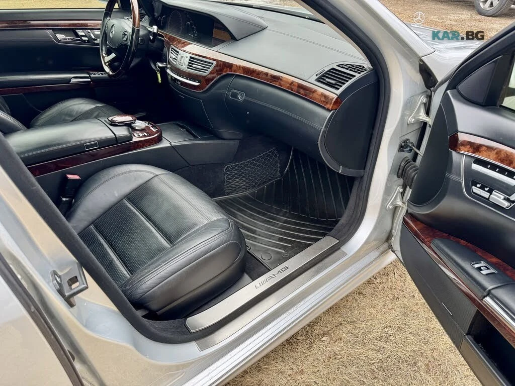 Mercedes-Benz S 65 AMG V12 BiTurbo * 154543km* АвтоКредит* (ЦЕНА ДО БГ), снимка 13 - Автомобили и джипове - 54599235