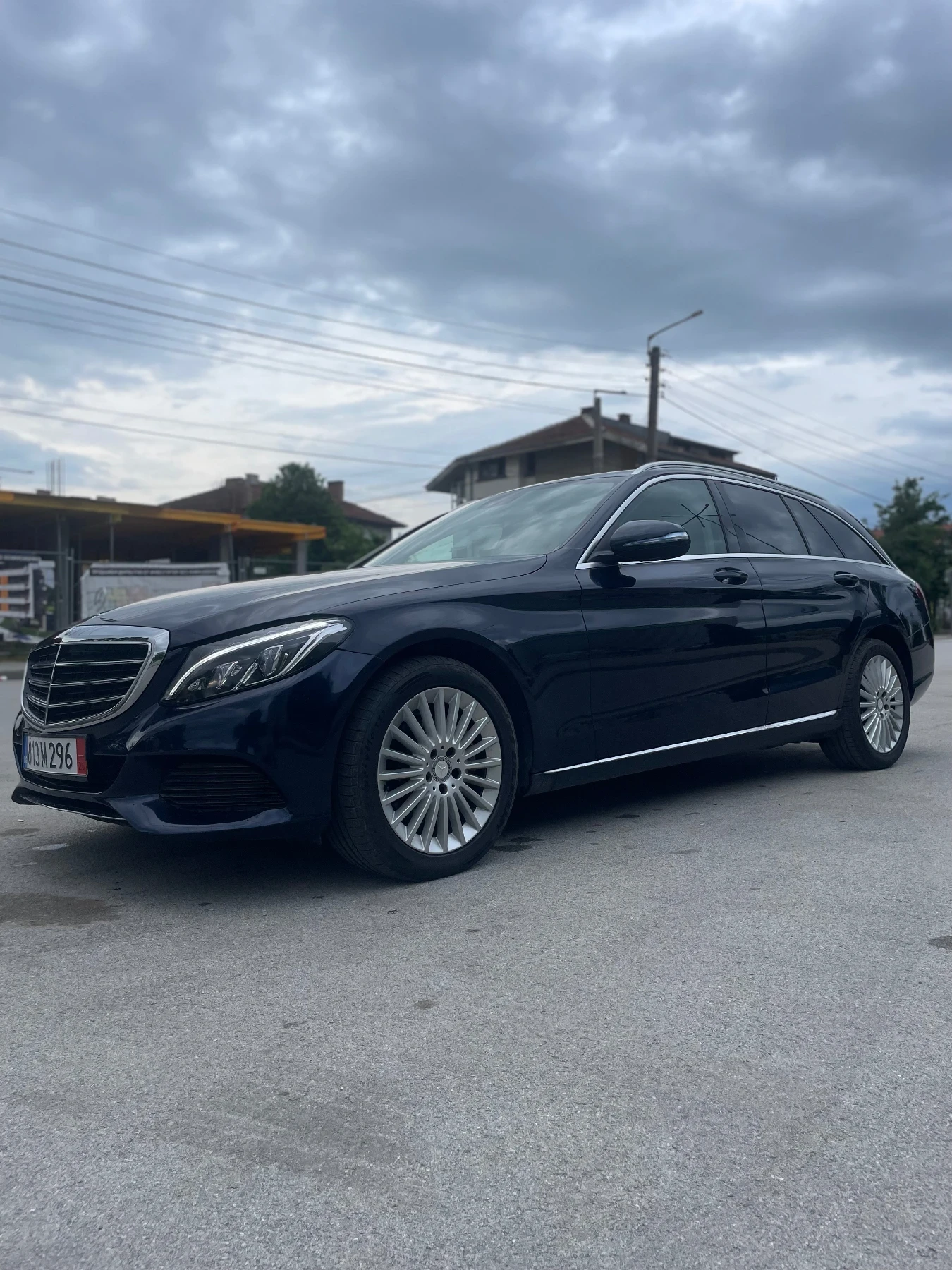 Mercedes-Benz C 220  Cdi Full led 7G tronic 170 ps avangarde camera, снимка 4 - Автомобили и джипове - 54610711