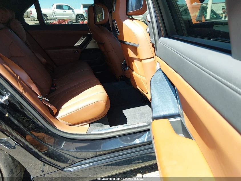BMW i7 Edrive50 | Mobile.bg � ����������� 8