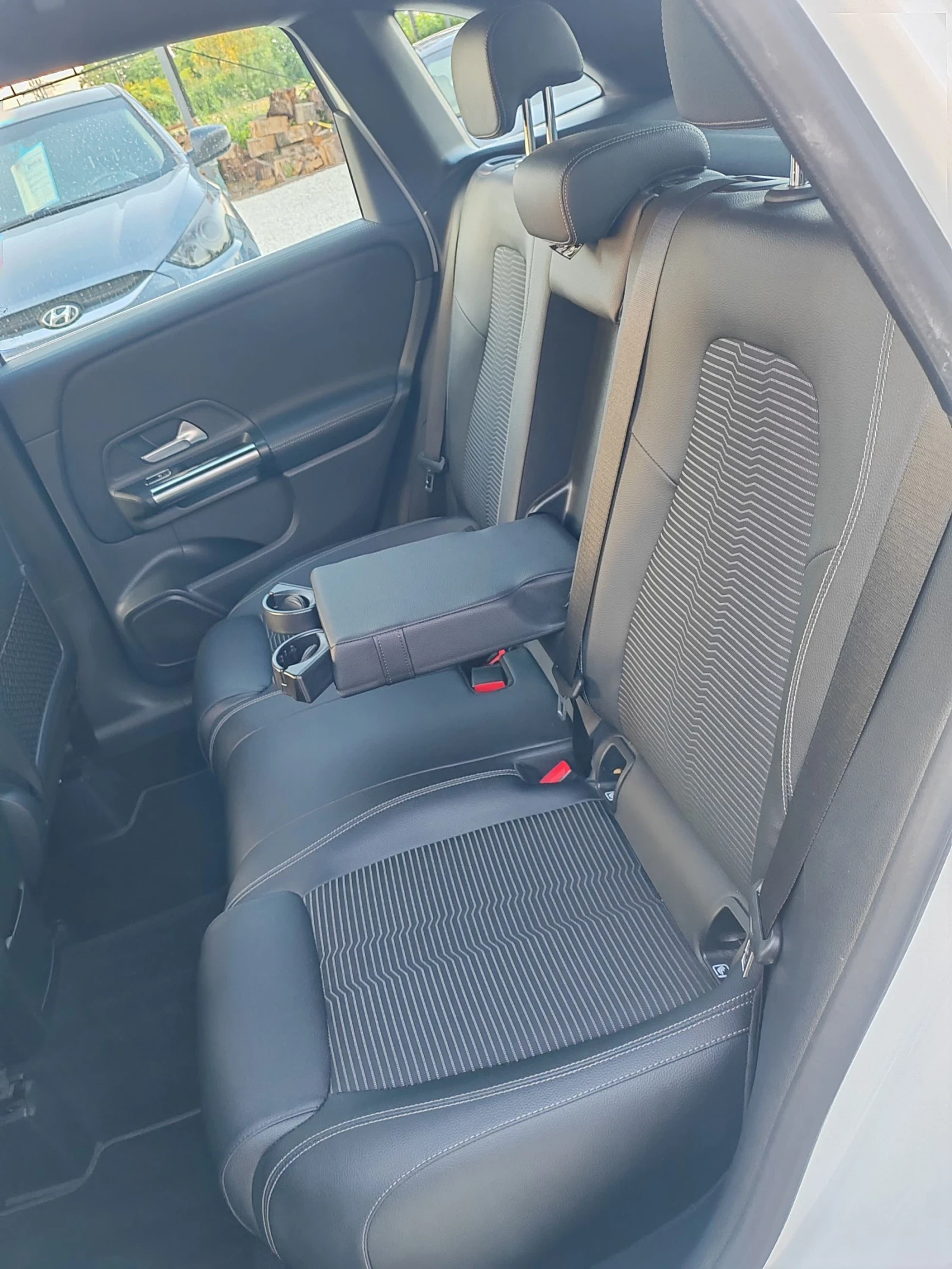 Mercedes-Benz B 180 1.5, 116к.с. , снимка 9 - Автомобили и джипове - 54839820