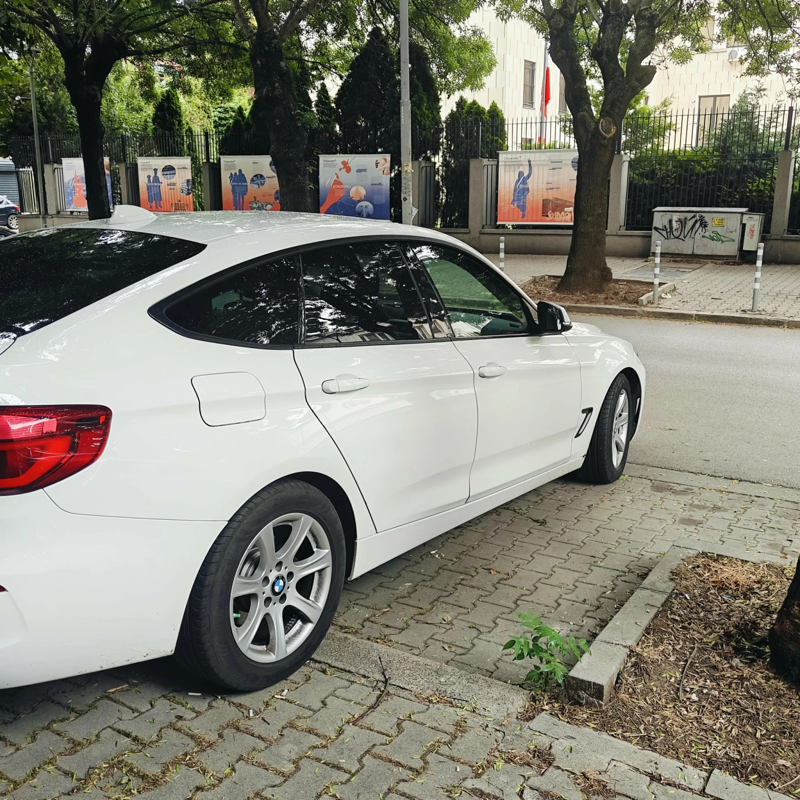 BMW 3gt 318d | Mobile.bg � ����������� 4