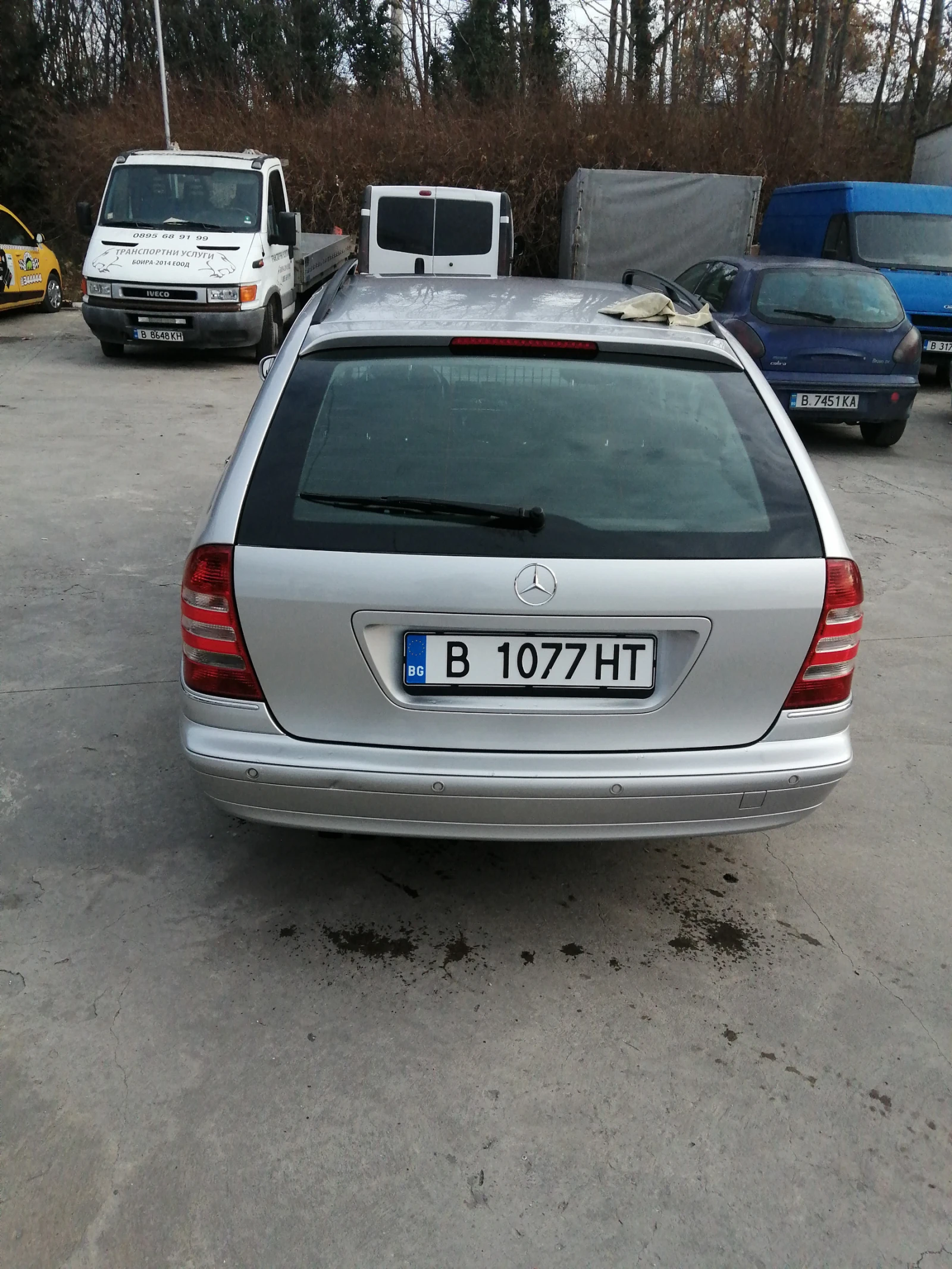 Mercedes-Benz C 220, снимка 2 - Автомобили и джипове - 55071842