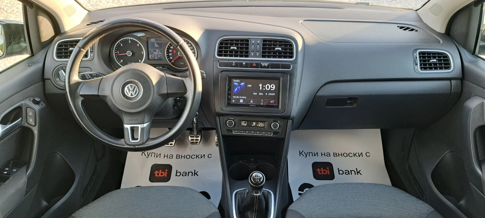 VW Polo 1.6 TDI 90kc Navi EURO5, снимка 11 - Автомобили и джипове - 56299466