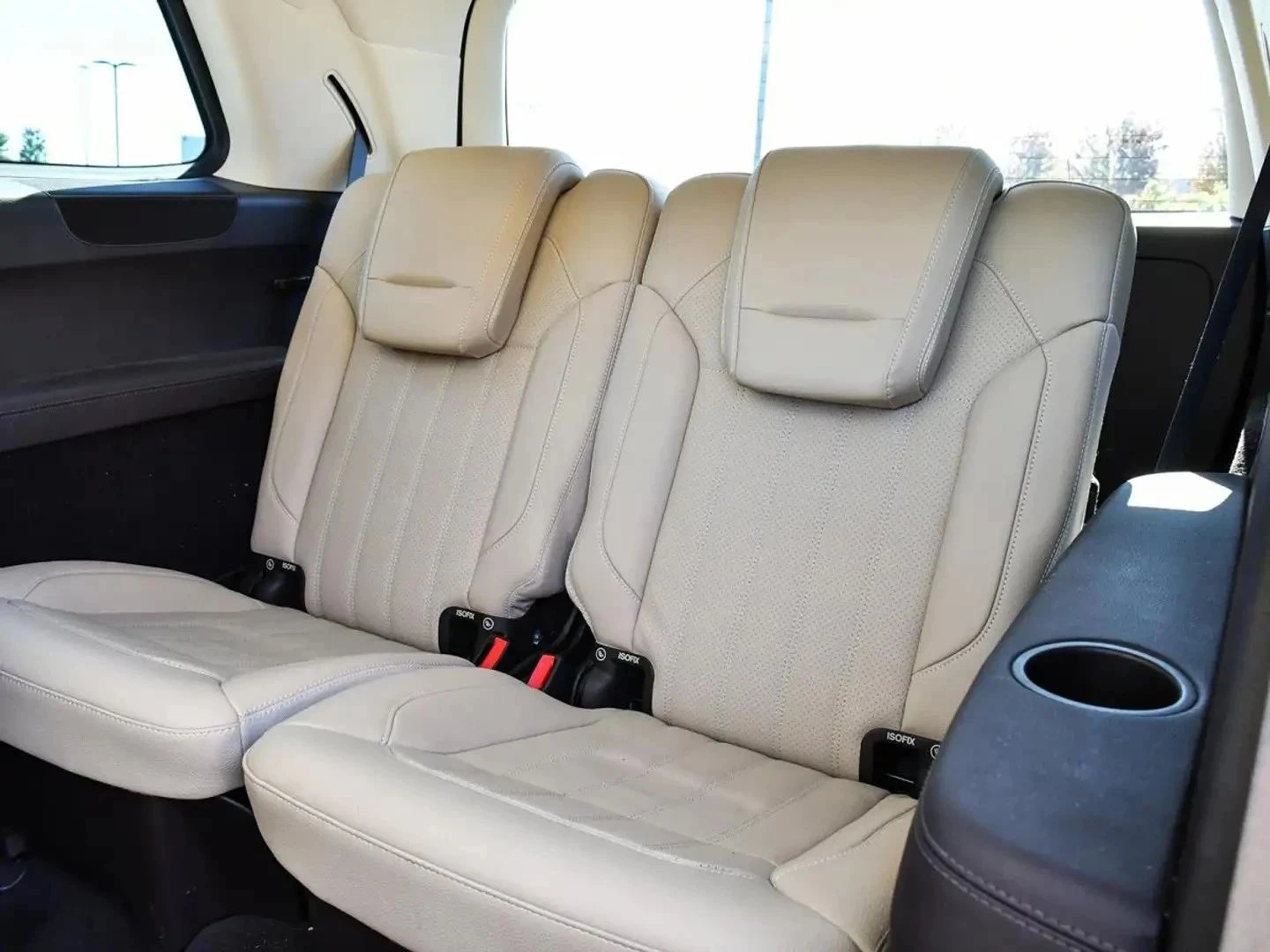 Mercedes-Benz GLS 450, снимка 16 - Автомобили и джипове - 56690103