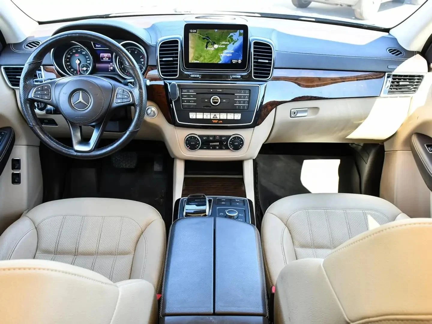 Mercedes-Benz GLS 450, снимка 17 - Автомобили и джипове - 56690103