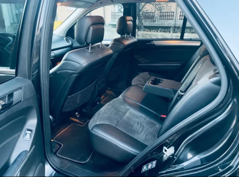 Mercedes-Benz ML 350, снимка 14 - Автомобили и джипове - 52347450