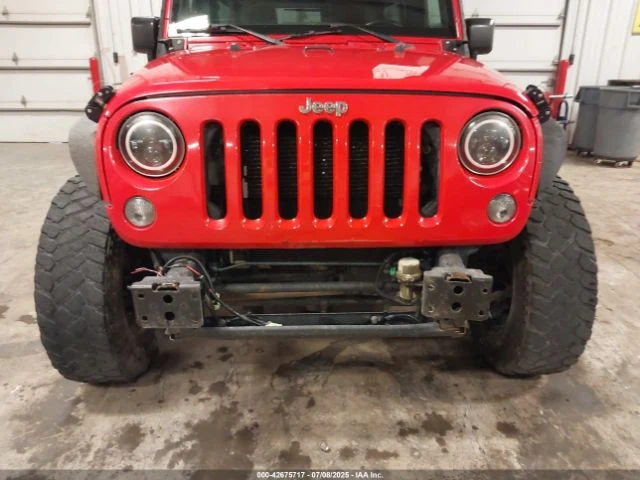 Jeep Wrangler UNLIMITED SPORT 4X4 - изображение 3