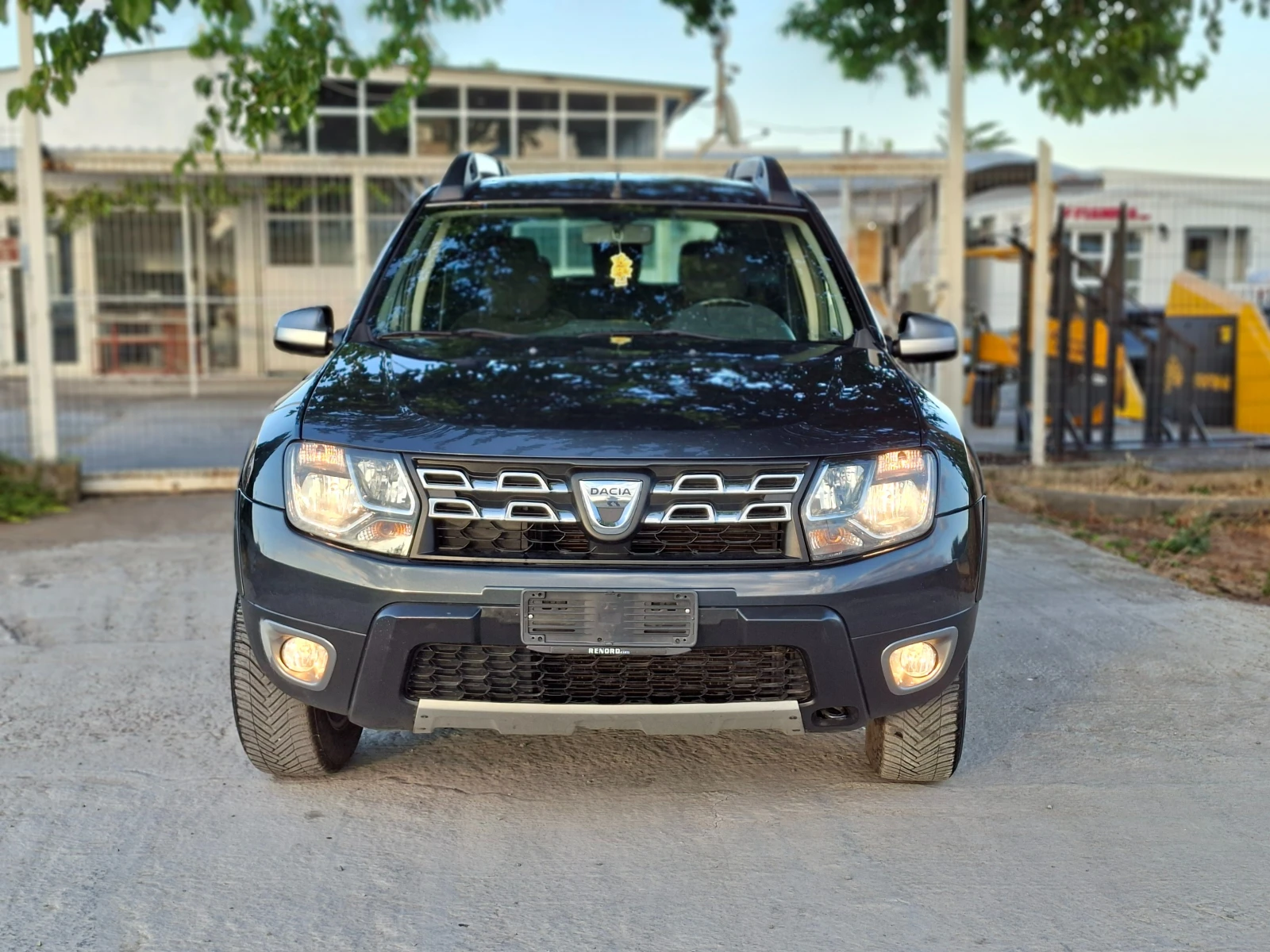 Dacia Duster 1.6 16V Газ - изображение 4