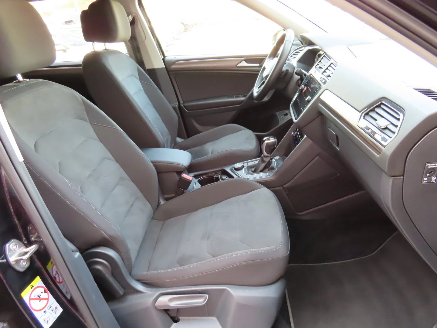 VW Tiguan LWB PA Elegance 2.0TSI 4MOT DSG | Mobile.bg   8