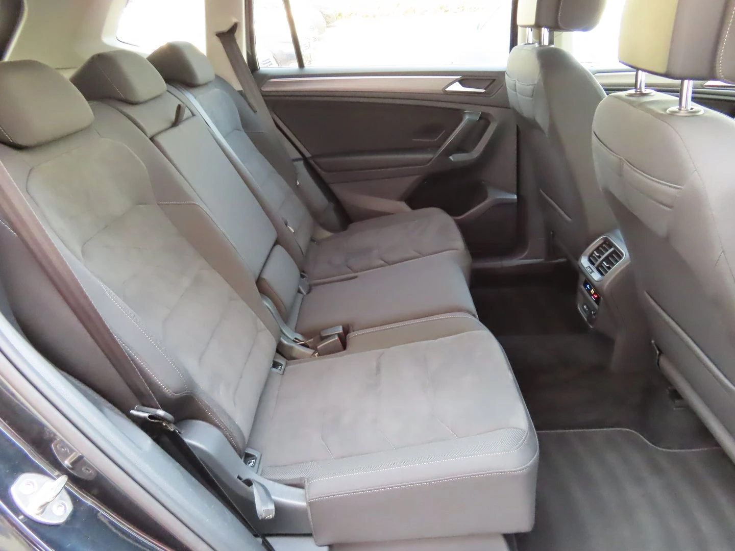 VW Tiguan LWB PA Elegance 2.0TSI 4MOT DSG | Mobile.bg   9