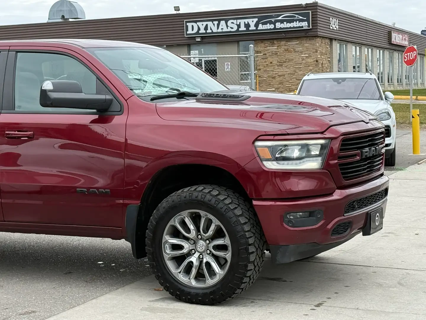 Dodge RAM 1500 SPORT, HEMI, ALPINE, PANORAMA,  | Mobile.bg   3