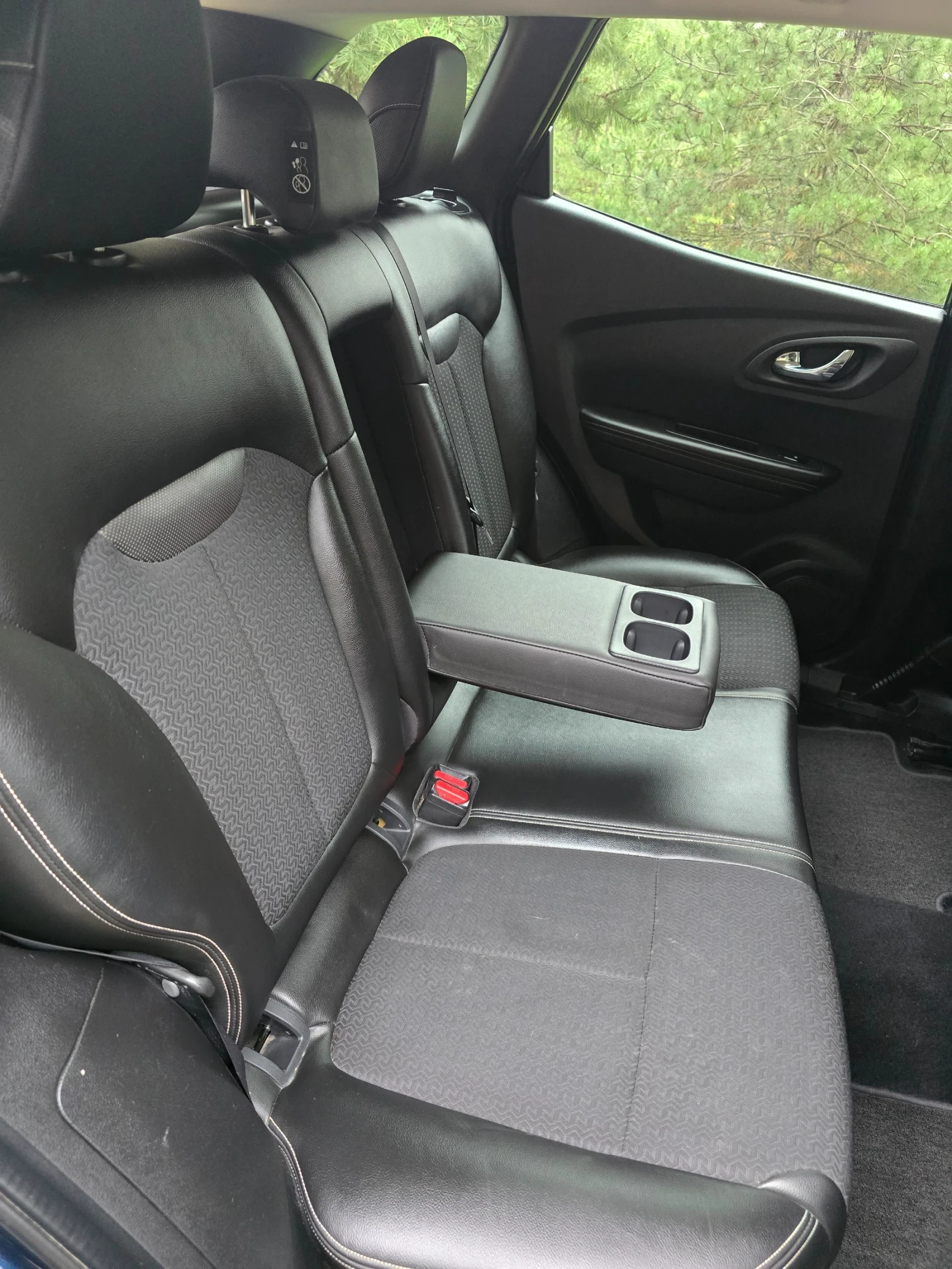 Renault Kadjar 1.6, снимка 6 - Автомобили и джипове - 54311048