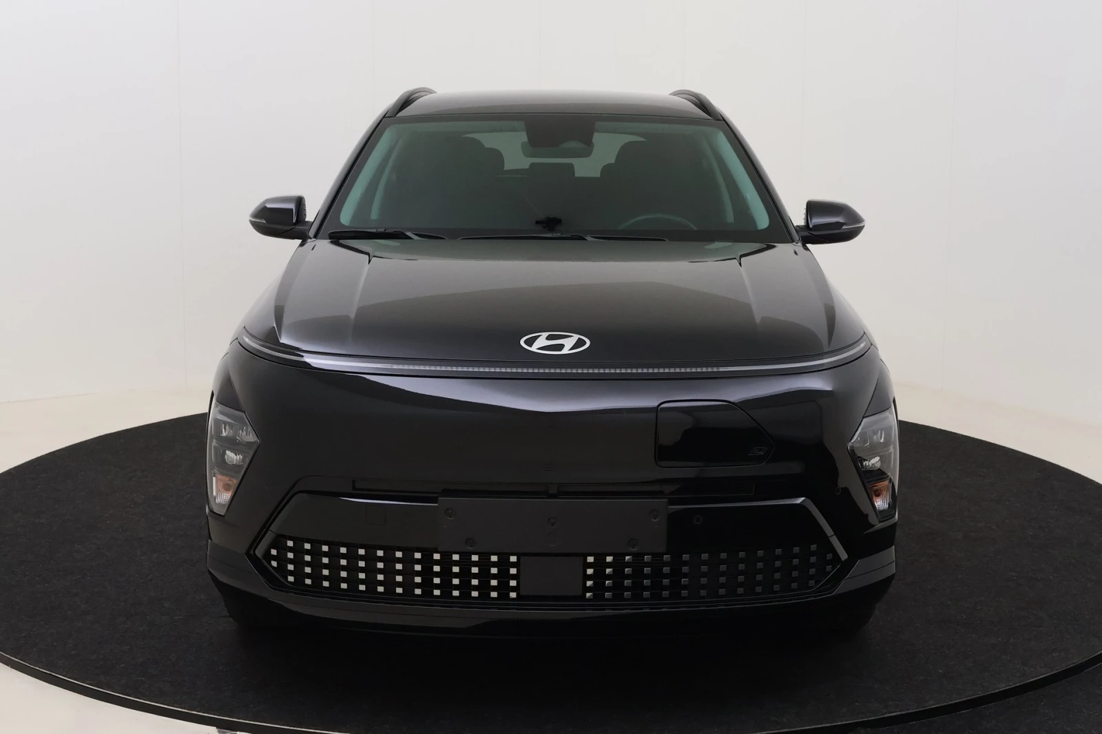 Hyundai Kona, снимка 3 - Автомобили и джипове - 54407507