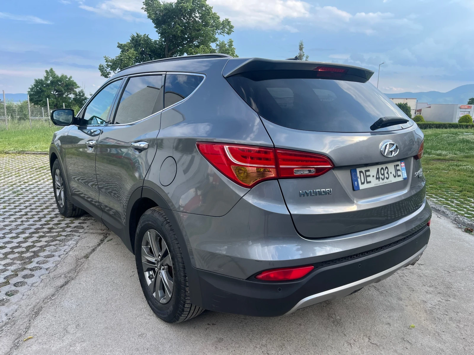 Hyundai Santa fe 2.2 CRDI PREMIUM 4X4 7-МЕСТЕН РЕАЛЕН ПРОБЕГ 100%, снимка 3 - Автомобили и джипове - 54835600