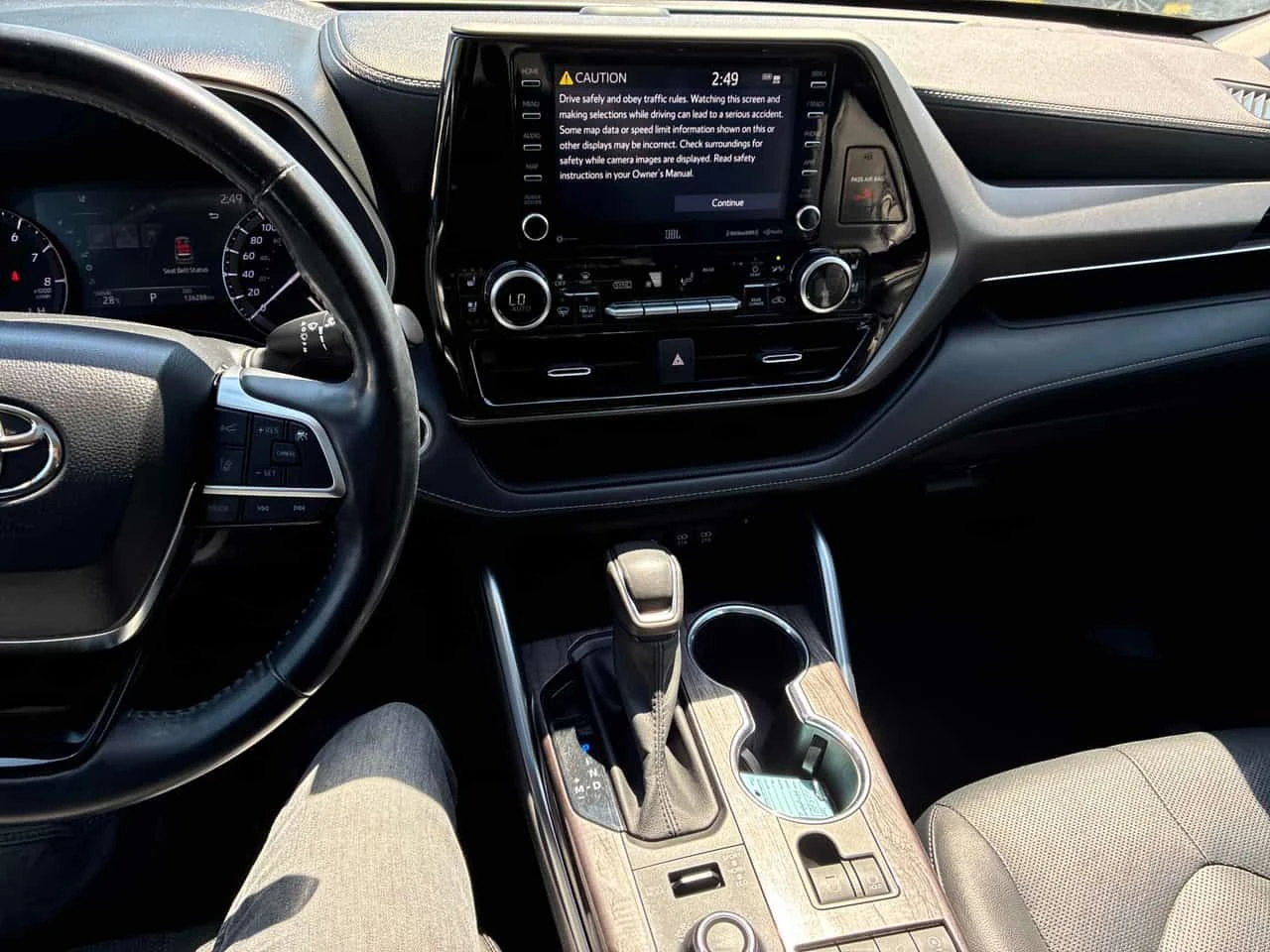 Toyota Highlander * Limited * CARFAX * PANO * ПОДГРЕВИ * KEYLESS, снимка 9 - Автомобили и джипове - 54967406