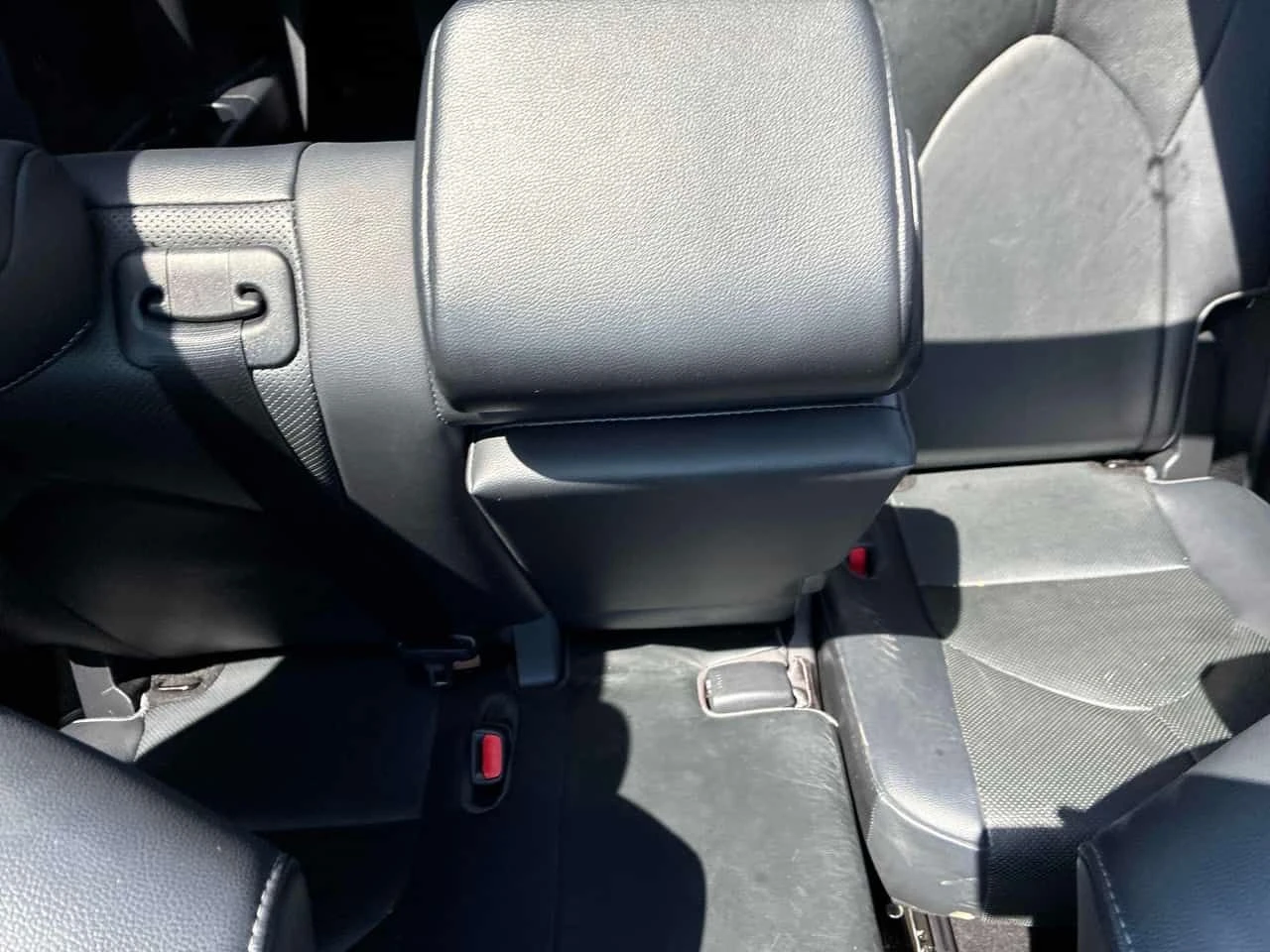 Toyota Highlander * Limited * CARFAX * PANO * ПОДГРЕВИ * KEYLESS, снимка 15 - Автомобили и джипове - 54967406