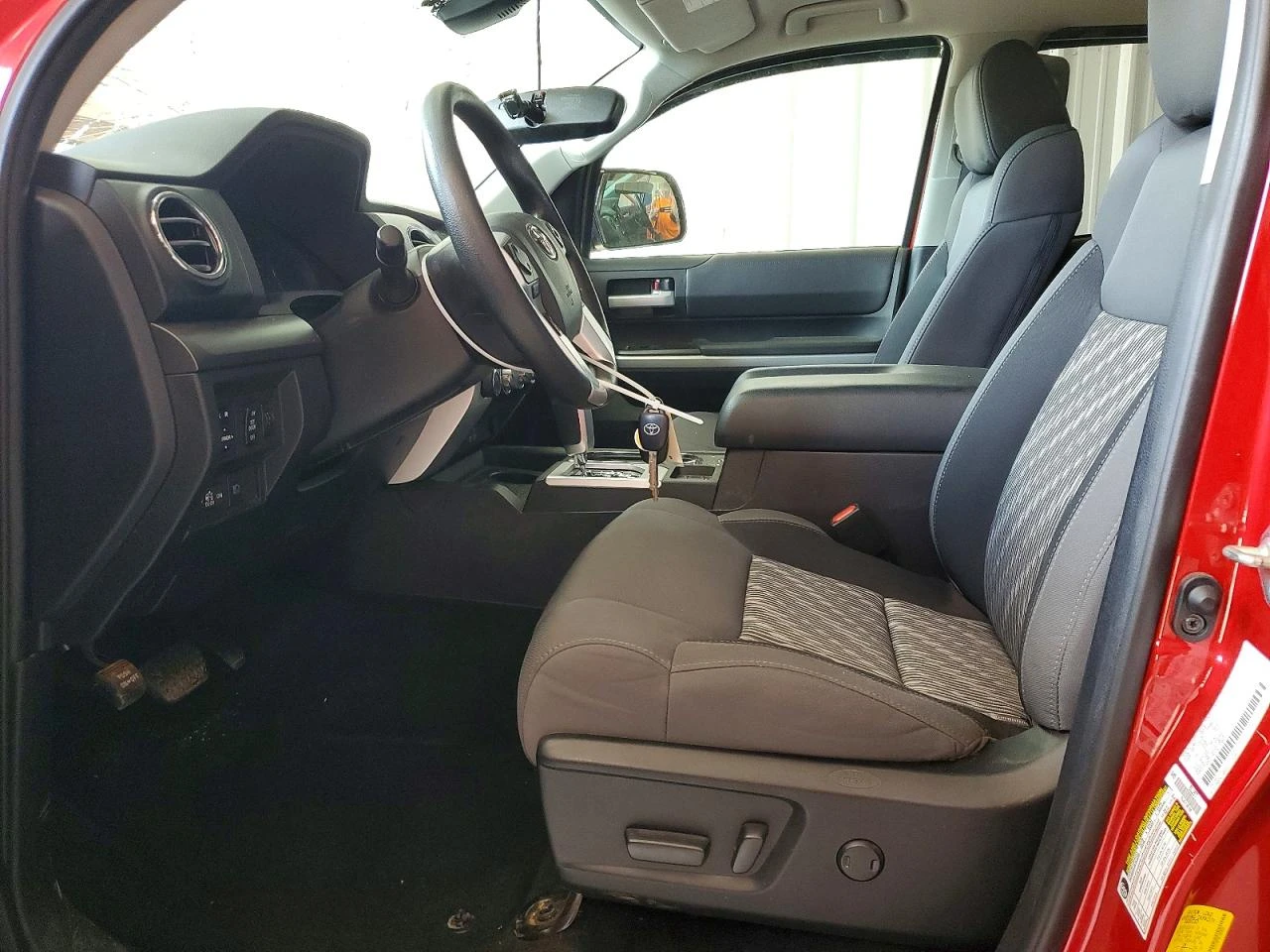 Toyota Tundra 5.7 SR5 * 83 Km, снимка 7 - Автомобили и джипове - 55655292