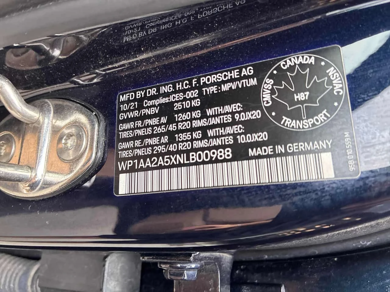 Porsche Macan  AWD / MATRIX / BOSE / 360 / CARFAX, снимка 10 - Автомобили и джипове - 55702179