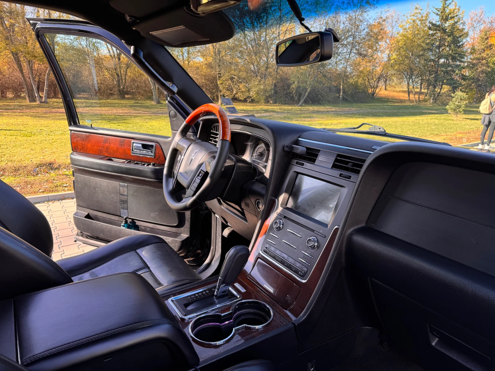Lincoln Navigator Navigator L 3.5 EcoBoost Select 4WD, снимка 7 - Автомобили и джипове - 55937736