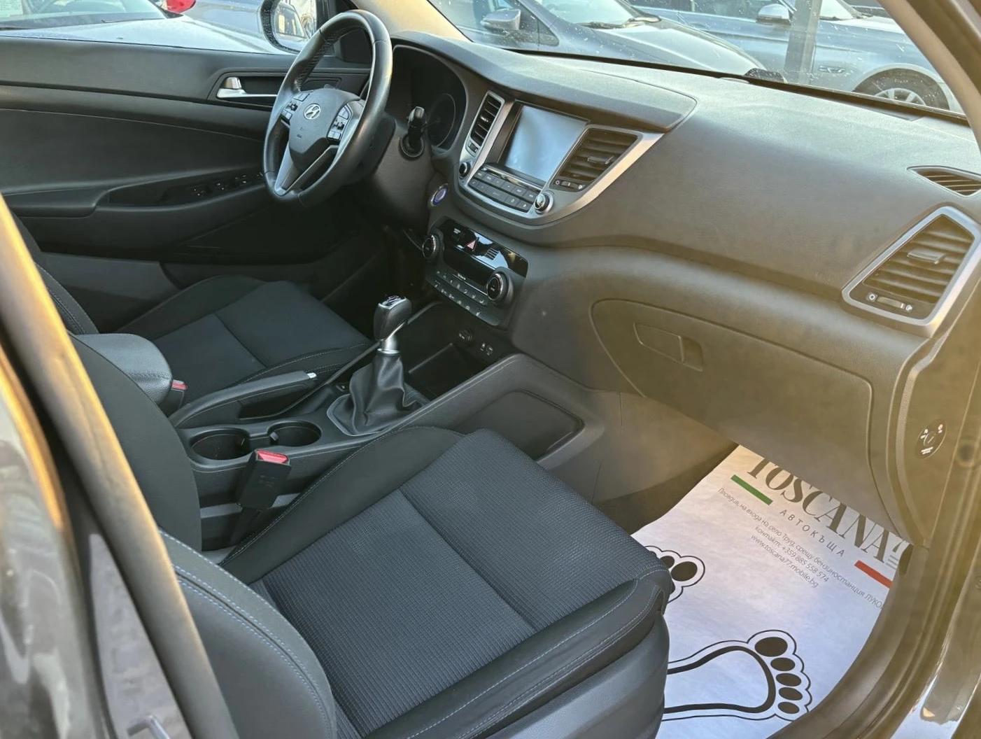 Hyundai Tucson 1.7crdi* Navi* Камера * Сервизна История, снимка 9 - Автомобили и джипове - 55993152