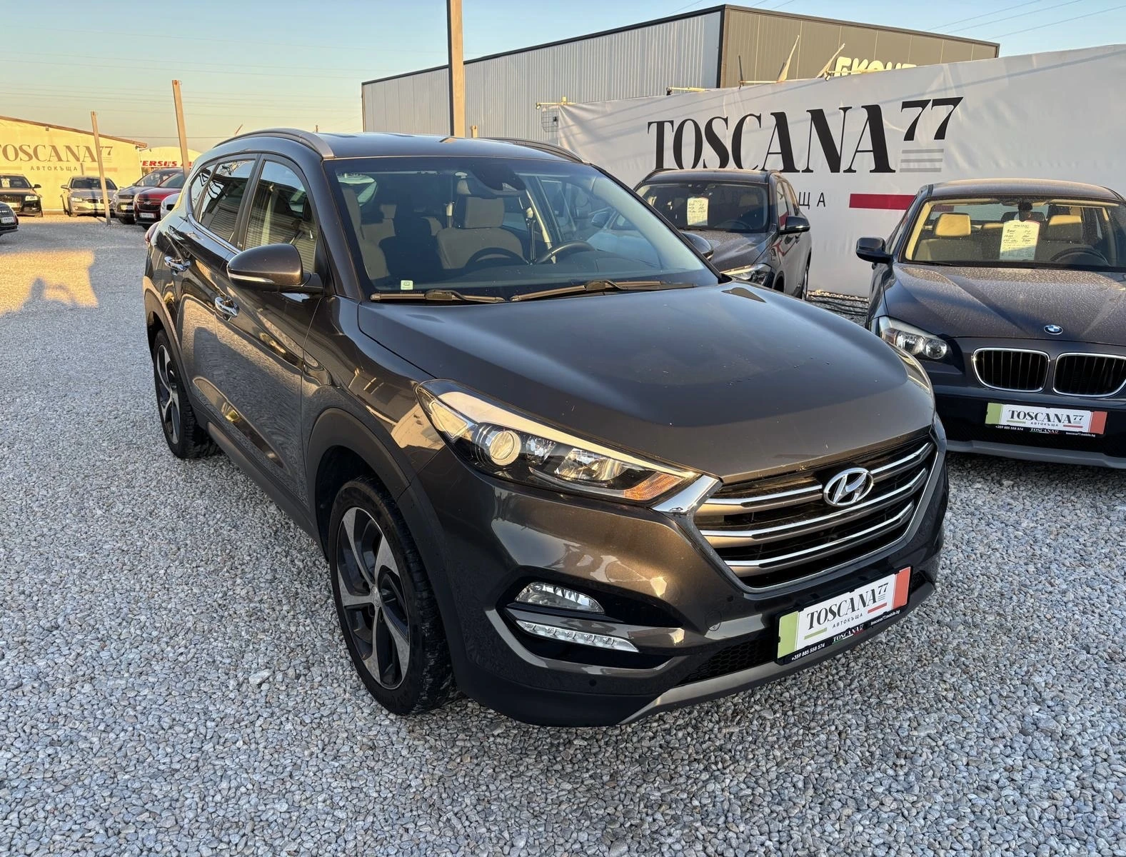Hyundai Tucson 1.7crdi* Navi* Камера * Сервизна История