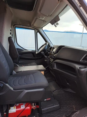 Iveco 35c18, снимка 5