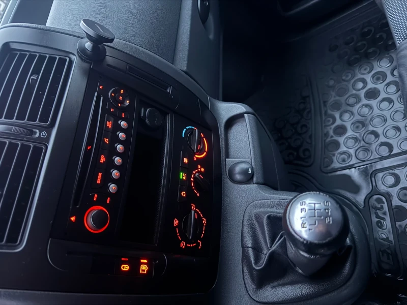 Peugeot Expert 2.0HDI 6ck 171000km.KLIMA. MAXI, снимка 5 - Бусове и автобуси - 52733492