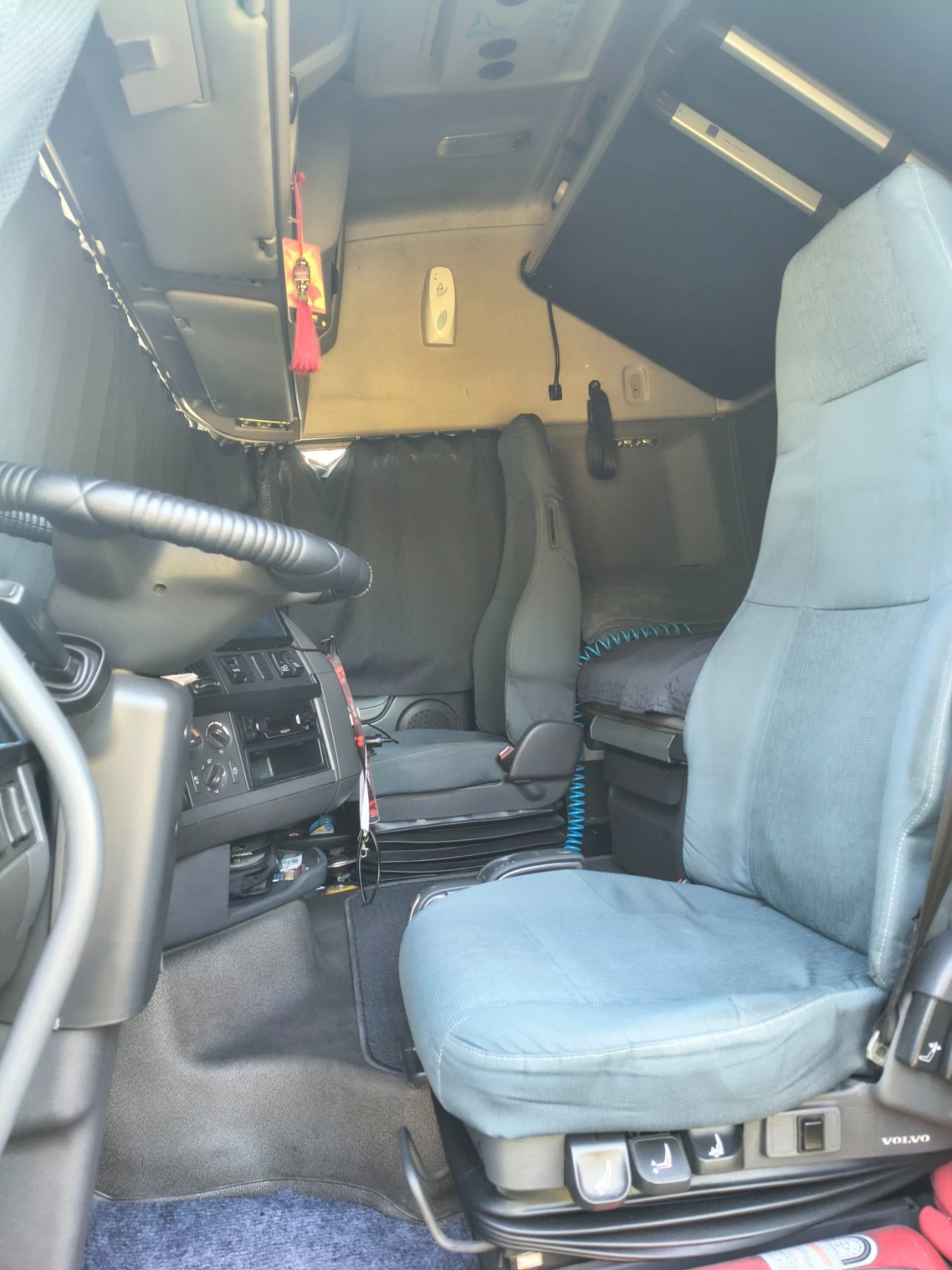 Volvo Fh 420 EEV, снимка 10 - Камиони - 56078424
