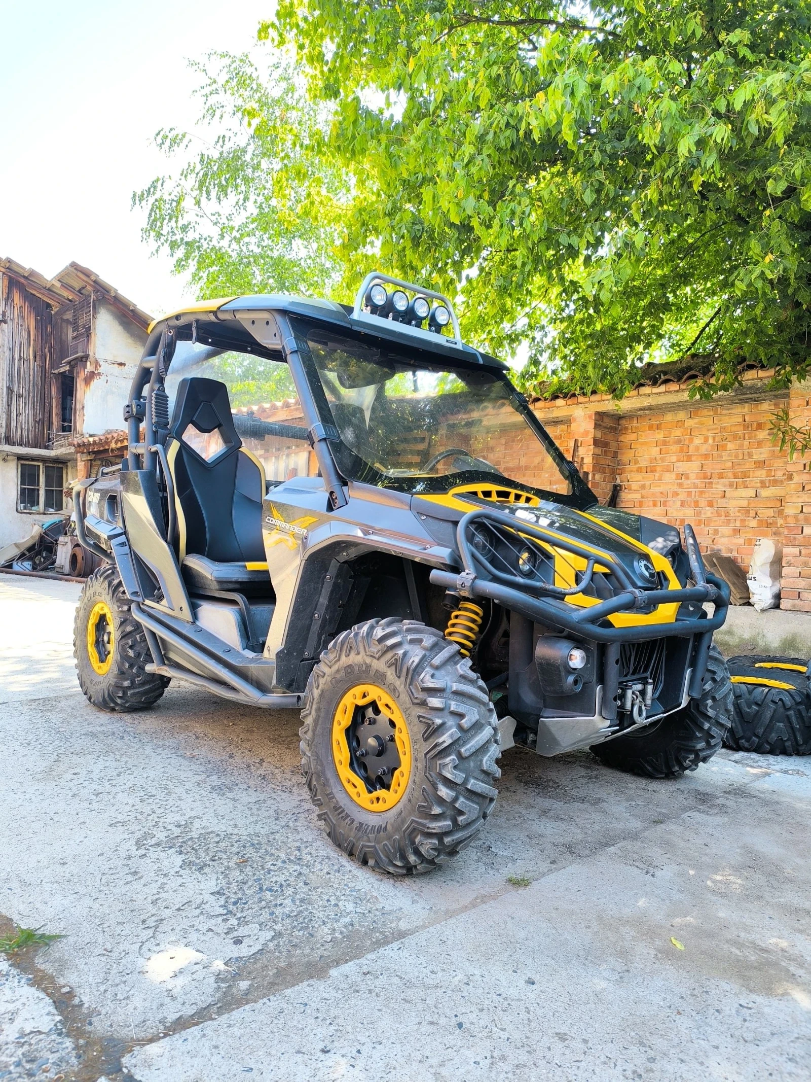 Can-Am Commander | Mobile.bg   1
