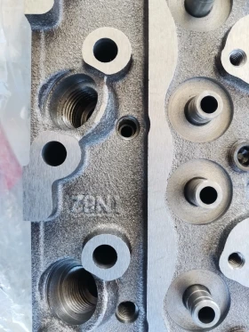 Трактор Kubota Глава НОВА за 3TN82, снимка 2