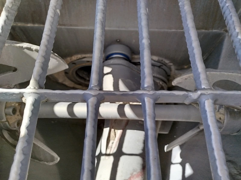 Бетон помпа Mercedes-Benz Axor 3340 K38, снимка 11 - Индустриална техника - 51760364