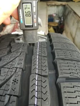 Гуми Зимни 225/45R18, снимка 6