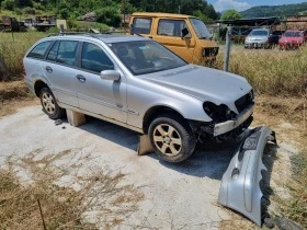 Mercedes-Benz C 220 C220 CDI ..6 СКОРОСТИ.., снимка 4