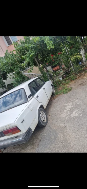 Обява за продажба на Lada 2107 1.5 ~1 500 лв. - изображение 1
