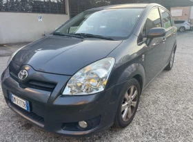  Toyota Corolla verso