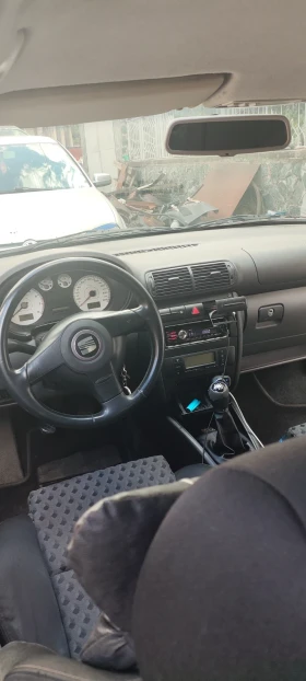 Обява за продажба на Seat Leon 1.8T 180 AUQ+  ~5 700 лв. - изображение 11 | Auto.bg Обява за продажба на Seat Leon 1.8T 180 AUQ+  ~5 700 лв. - изображение 11