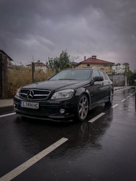 Mercedes-Benz C 320 