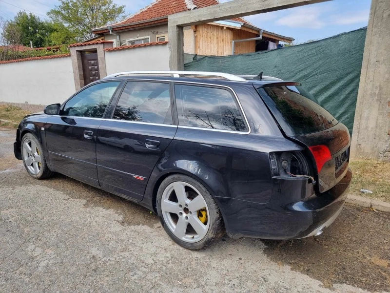 Audi A4 3.0 TDI/Ръчка/18&#34;, снимка 9 - Автомобили и джипове - 42390954